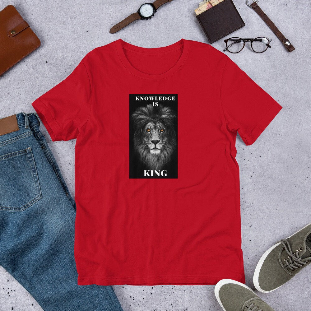 Knowledge is King - T-shirt